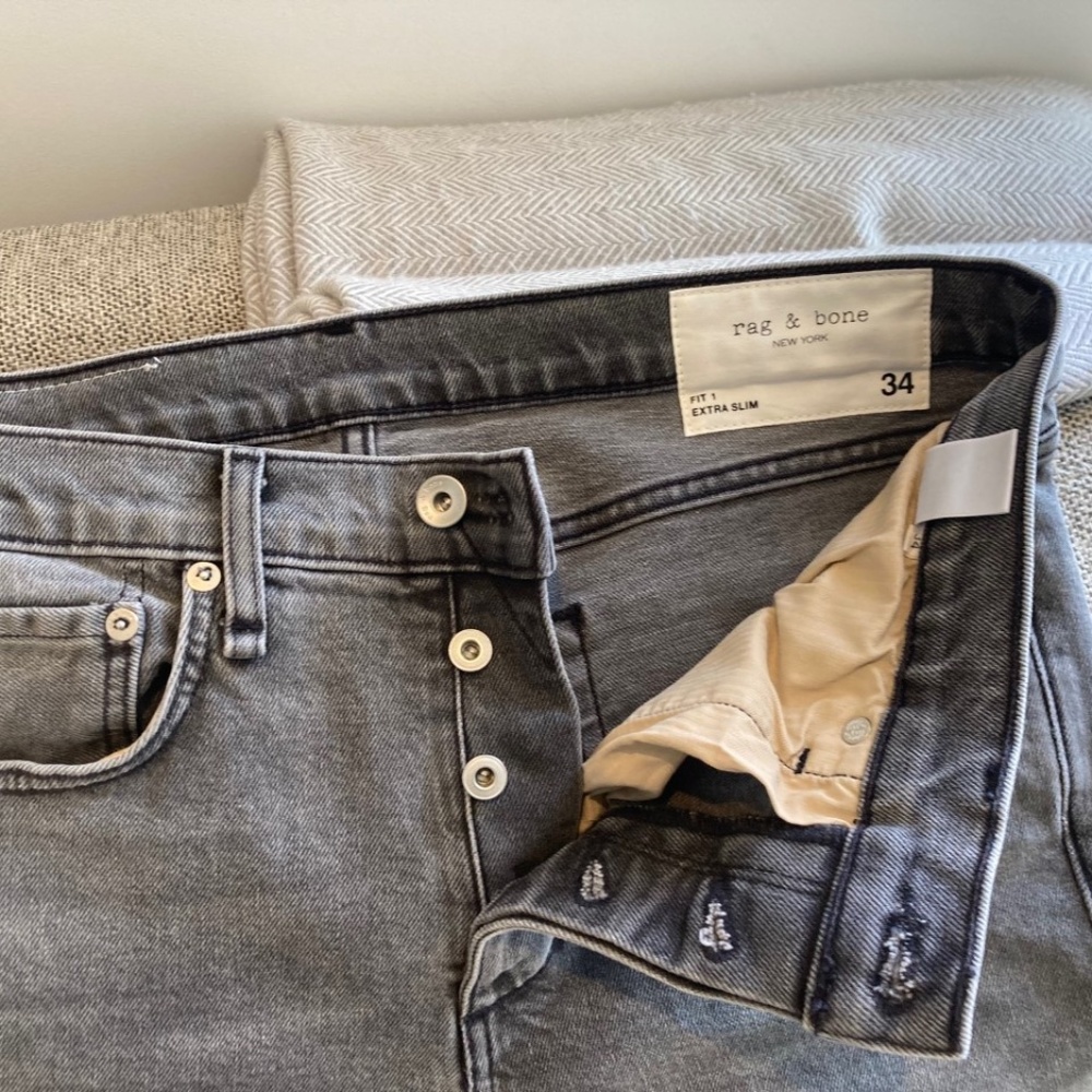Rag and Bone Mens Sz 34 Fit 1 (extra slim) New with 1/2 tags